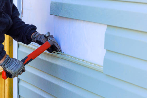 Reliable Emergency Siding Repair contractor in Masury, OH by Squared Siding